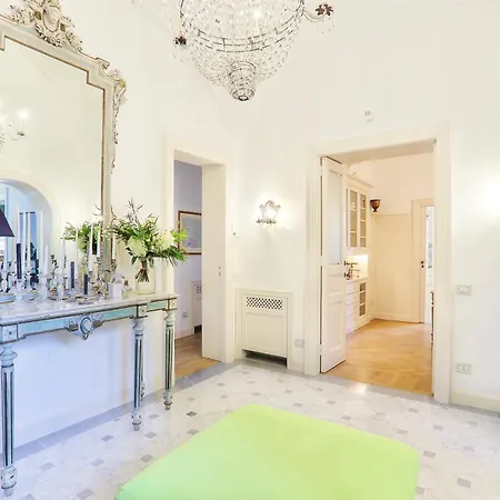 Lalen Private Luxury With Garden, Terrace & Jacuzzi Ferienhaus
